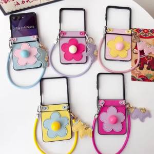 Leather Lanyard 3D Flowers Phone Case for Samsung Galaxy Z Flip 8 7 6 5 4 3 5G Flip8 Flip7FE Shockproof Hinge Protective Cover