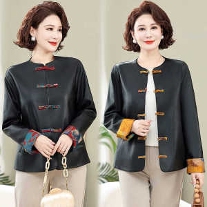 Ladieswear New Chinese Style National Style PU Leather Jacket Retro Buckle Middle-Aged and Elderly Women New Arrival Loose Slim Looking Leather Jacket Top