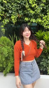 🌈SpinnyHouse🌈เสื้อกันหนาว ผ้าไหมพรม 😽 ผ้าถักไหมพรม รุ่น คอวีไหมพรม B-048-3-A