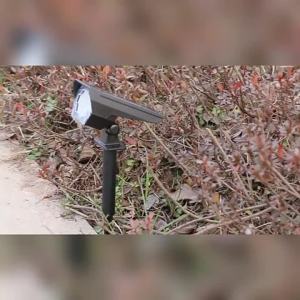 Solar Spotlights Outdoor Waterproof Floor Mounted Lawn Lights Dual Purpose Floor Lamp Wall Lamp Landscape Garden Tree Lights