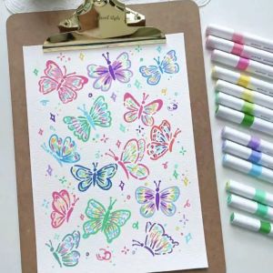 มาร์กเกอร์อะคริลิกสี 12/24/36/48/60/80 ทึบแสงและวางซ้อนกันได้ ปากกาสีน้ำสำหรับเด็กแบบเติม พิเศษสำหรับนักเรียนชั้นประถมศึกษาและศิลปะอนุบาล ปลอดสารพิษและกันน้ำ ปลายอ่อนแปรงอะคริลิก ไฮไลท์สีขาว ภาพวาด DIY กราฟฟิตี้ อย่าให้มือสกปรก