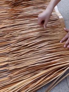 Simulated Thatched Roof Area Decoration Fake Straw Plastic Thatched Tiles Villa Artificial Thatched Grass