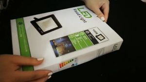 🍃Ready Stock🍃LED Spot light Flood Light LED celling Light 10W/20W/30W/50W/100W Outdoor Lighting IP65 Wall Lamp Waterproof