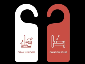 PVC Hotel Bulle Board Do Not Disturb Signs Clean Up Room Tags Double-sided Door Hanger Label