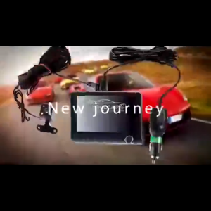 เครื่องบันทึกการขับขี่แบบสามเลนส์ การมองเห็นตอนกลางคืน HD 1080P เซ็นเซอร์ G มุมมองมุมกว้าง หน้าจอ IPS ขนาด 4 นิ้ว