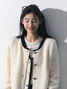 OAKMOO | Bộ Áo Cardigan Len Sợi Chic