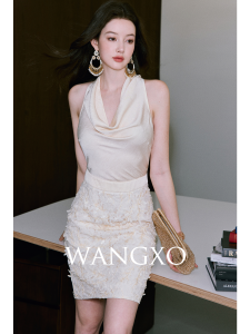 WANGXO | Haute Couture Crinkled Satin Sparkly Lace Patchwork Halter Dress