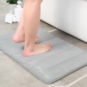 [10ชิ้น] พรมเช็ดเท้า ผ้าเช็ดเท้า 60x40 CM พรมกันลื่น พรมดักฝุ่น พรมเช็ดเท้าห้องน้ำ พรหมเช็ดเท้า. OO99.