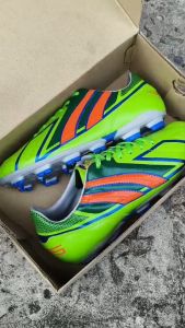 รองเท้าฟุตบอล ปุ่มใบมีด PAN รุ่น VANTAGE VI รหัส PF-15F4