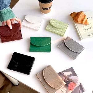 Dompet Mini untuk Kebutuhan Sehari-hari: Mengenal Mini Gennie Wallet