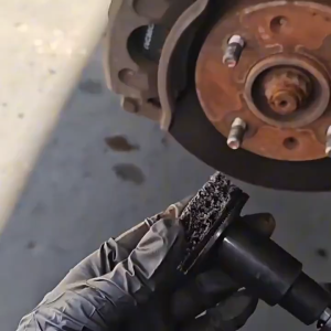 Stud Rust Removal Tool Hub Cleaning Hub Resurfacing Wheel Stud Removal Maintenance Automotive