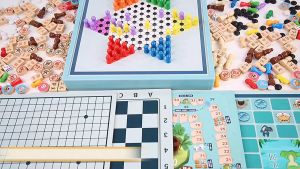 Childrens checkers flying chess backgammon fighting beast chess game multi-function chess primary school students chess puzzle wooden toys