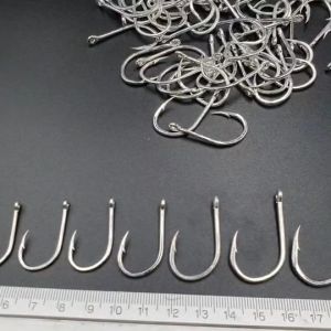 เบ็ดทางเดียว ก้านสั้น แพ็คละ 10 ตัว ความแข็งระดับ 4x ตัวเบ็ดสแตนเลส มีให้เลือกหลายขนาด เบ็ดตูดรู สแตนเลส เบ็ดจิ๊กทะเล ตัวเบ็ดตกปลา ร้าน Porpraew R92