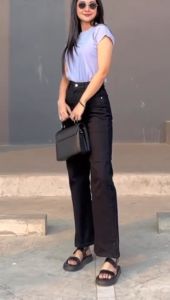 Celana Loose Jeans Wanita: Pilihan Ideal untuk Gaya Casual