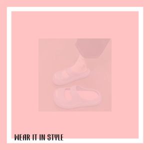 KDAShop รองเท้าแฟชั่น 1 นิ้ม รองเท้าทรง สีสันสวย ลูกเล่นทูโทน ไม่หม่ำ แต่ก็พื้นสูง ทำงานได้ ใส่เรียนใส่ทำงาน ด้วยความงามดี🩴 คุณค่า 1,350 บาท