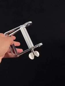 Toothpaste Squeezer Metal Toothpaste Tube Squeezer Paint Tube Wringer for Artist Hair Salon Painter…