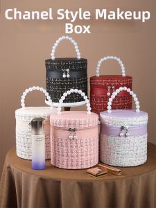 Portable Large Capacity Makeup Bag Hand-held