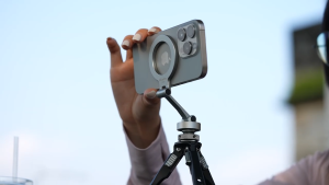 Leofoto PM-03 ที่วางโทรศัพท์แบบพับได้พร้อมแม่เหล็ก พร้อมช่องระบายอากาศสำหรับโทรศัพท์มือถือ เข้ากันได้กับขาตั้งกล้อง