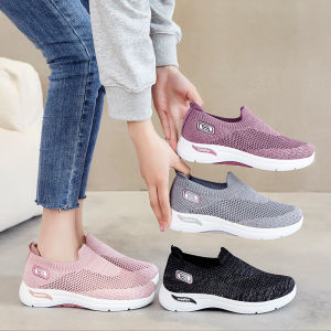 Best Seller Fly Woven Leisure Shoes For Women Slip on Comfortable Mesh Sneakers Korean Casual Rubber Sports Shoes