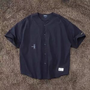 Summer 2025 Mens Loose Short Sleeve Shirt Stylish Casual High-End Feeling Korean Version Loose Fit Shirt for Youth Daily Wear