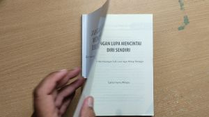 Buku Motivasi Jangan Lupa Mencintai Diri Sendiri