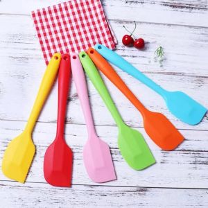 Phớt dẹt trộn kem bơ chất liệu silicon chống dính nhiều màu sắc chuyên dụng để làm bánh