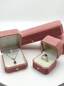 Hộp Đựng Trang Sức Nhung Cao Cấp Viền Vàng Hình Bát Giác Nhiều Màu Sắc Dùng Để Bảo Quản Và Đóng Gói Trang Sức