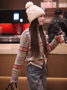 Elegant Fashionable French Style Versatile Retro Round Neck Knit Cardigan