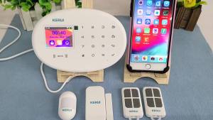 KERUI Home Security Protection WIFI GSM Alarm System Kit Works with Tuya Support Alexa with Door Opening Sensor Motion Detector