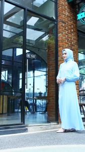 Gamis Bridelia Bordir Set Hijab Model Bunga Depan Dan Dilengkapi Tali Pinggang Bahan Ceruty Babydoll Premium Bahan Lembut Dan Tidak Panas