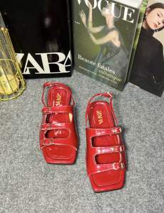 Sandal Selop Zara Bentuk Kotak Garis 3 Glossy Sandal Wanita Kekinian Kode SM23