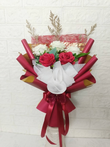 ดีที่สุดในระดับคุณค่า ช่อดอกไม้พลาสติก ช่อเล็กน่ารักๆ ที่ให้คุณสอนความยินดี มี