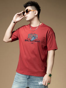 เสื้อยืดแขนสั้นผู้ชาย ทรงหลวม ทรงเข้ารูป ทรงหลวม ทรงเข้ารูป เสื้อยืดผู้ชาย สีแดงอินดี้ แฟชั่นฤดูร้อน เสื้อยืดผู้ชาย