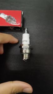 CALLETO หัวเทียน 2 จังหวะ (L7TC) หัวเทียน ตัดหญ้า411 260 328 พ่นยา767 เลื่อยยนต์ทุกยี่ห้อ (SPARE-N)