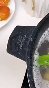 KIYO Pegangan Panci Piring Wajan Anti Panas Anti Slip Motif Bebek Sarung Silikon 1 Pasang