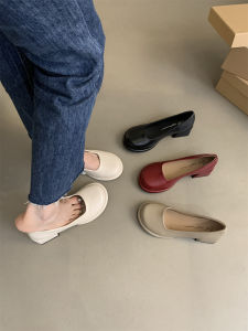 รองเท้าส้นกลางหัวมนสีแดง ทรงหัวมน สำหรับผู้หญิง รองเท้าแฟชั่นฤดูใบไม้ร่วง รองเท้าส้นหนาสไตล์ฝรั่งเศส รองเท้าส้นแบนแบบสวมสบาย