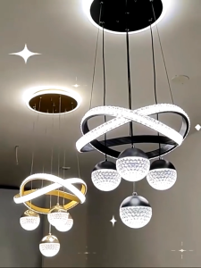 โคมไฟเพดาน โคมไฟเพดานโมเดิร์น โคมไฟเพดาน led โคมไฟเพดานสวยๆ ไฟประดับ ไฟติดเพดาน แสงไฟสามสี  สามสีหนึ่งแสง แสงไฟอ่อนโอบรักสายตา โคมไฟเพดานคริสตัล ห้องนอน ห้องนั่งเล่น ไฟแต่งห้อง ไฟLED โคมไฟเพดาน ความหรูหราแบบเบาสบาย ของแต่งห้อง