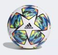 Bola sepak/bola bliter murah/bola sepak size 5/bola sepak bagus/bola tendang/bola kaki/bola empuk/nyaman dipakai. 