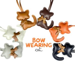 Handcrafted Leather Cat Keychains - Adorable Bow Tie Details 12 Colors-Perfect Gift-PU Leather-Ideal For Bag Accessory