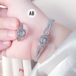 RinaXp- Set Gelang Bangle dan Cincin Motif Kotak Permata Zircon Xuping Lapis Emas