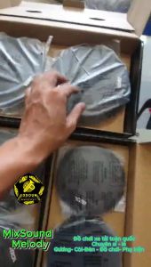 1 đôi loa cánh cửa ô tô GB chính hãng GB VT