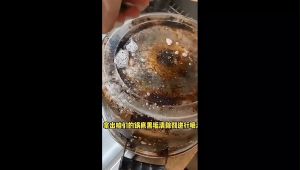 Reviln น้ำยาขัดหม้อดำ ทําความสะอาดก้นกระทะ 500ml Detergent