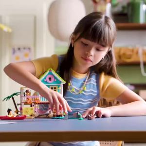 LEGO Friends 42699 Beach House with Seals (400 Pieces)