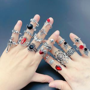 23Pieces Vintage Punk Spider Skull Halloween Rings Set For Women Men Mix Style Gothic Dark Finger Rings Jewelry Party
