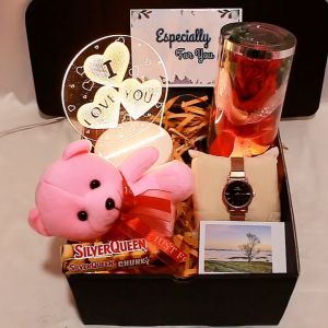 Kado Hadiah Cewek Ulang Tahun & Anniversary – Gift Box & Hampers Eksklusif Spesial untuk Orang Tersayang – Kado Romantis Ulang Tahun & Anniversary – Hadiah Ulang Tahun Wisuda Anniversary Pasangan Teman Sahabat Rekan dan Kolega Hadiah Romantis Cewek