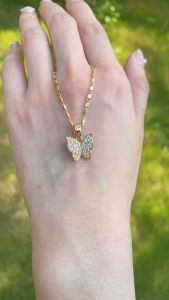 Y349 【COD】 Pengiriman di hari yang sama Kalung Wanita Kupu-Kupu Kalung Dewasa Permata Rantai Lapis Emas Kalung Titanium Wanita Liontin Butterfly