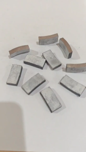 QBLADE Mata Segment Polos 5mm P3000 Mata Bor Coring isi 10Pcs Abu Abu