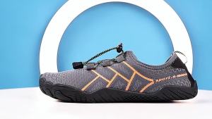 OKR【Stok Tersedia】Sepatu Renang Pantai Pria & Wanita Sepatu Kering Cepat