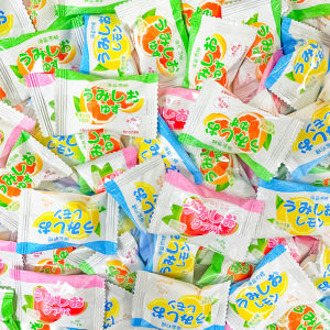 Traditional Chinese Sea Salt Exploding Juice Fruit Flavor Soft Candy Mixed Taste Snack Ideal for Hotels and Offices 250g Packaging