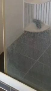 น้ำยาเคลือบกระจกกันฝน กันคราบน้ำ ไม่กันฝนยินดีคืนเงิน#